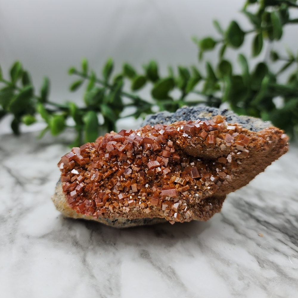 Sold Vanadinite Morocco - Picture 3 of 3